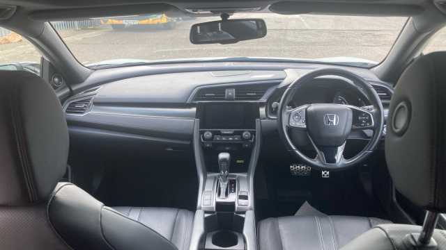 Honda Civic 1.5 VTEC Turbo Prestige 5dr CVT Petrol Hatchback 