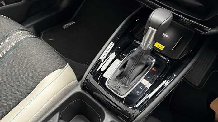 Honda HR-V 1.5 eHEV Advance Style Plus 5dr CVT Hybrid Hatchback 