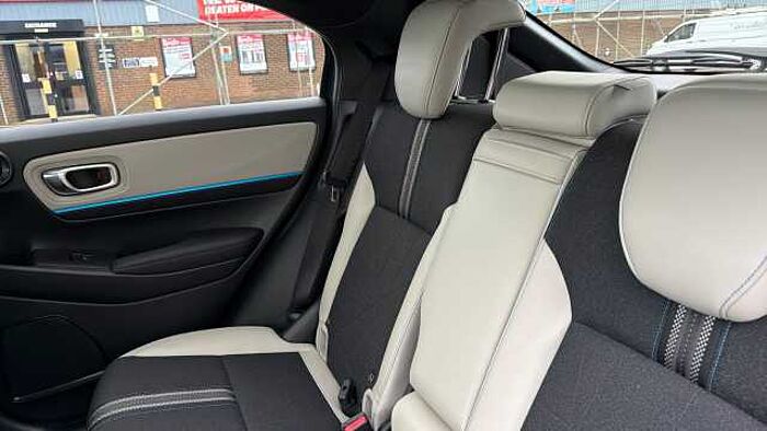 Honda HR-V 1.5 eHEV Advance Style Plus 5dr CVT Hybrid Hatchback 
