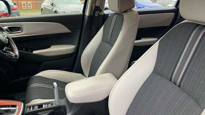 Honda HR-V 1.5 eHEV Advance Style 5dr CVT Hybrid Hatchback 
