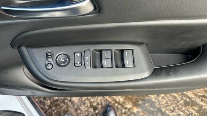Honda Jazz 1.5 i-MMD Hybrid Crosstar Advance 5dr eCVT Hybrid Hatchback 